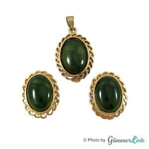 Vintage Oval Green Cabochon Gold Tone Pendant and Earring Set